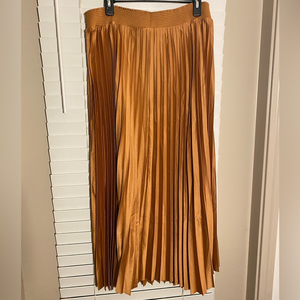 Copper pleated midi skirt from pink lily